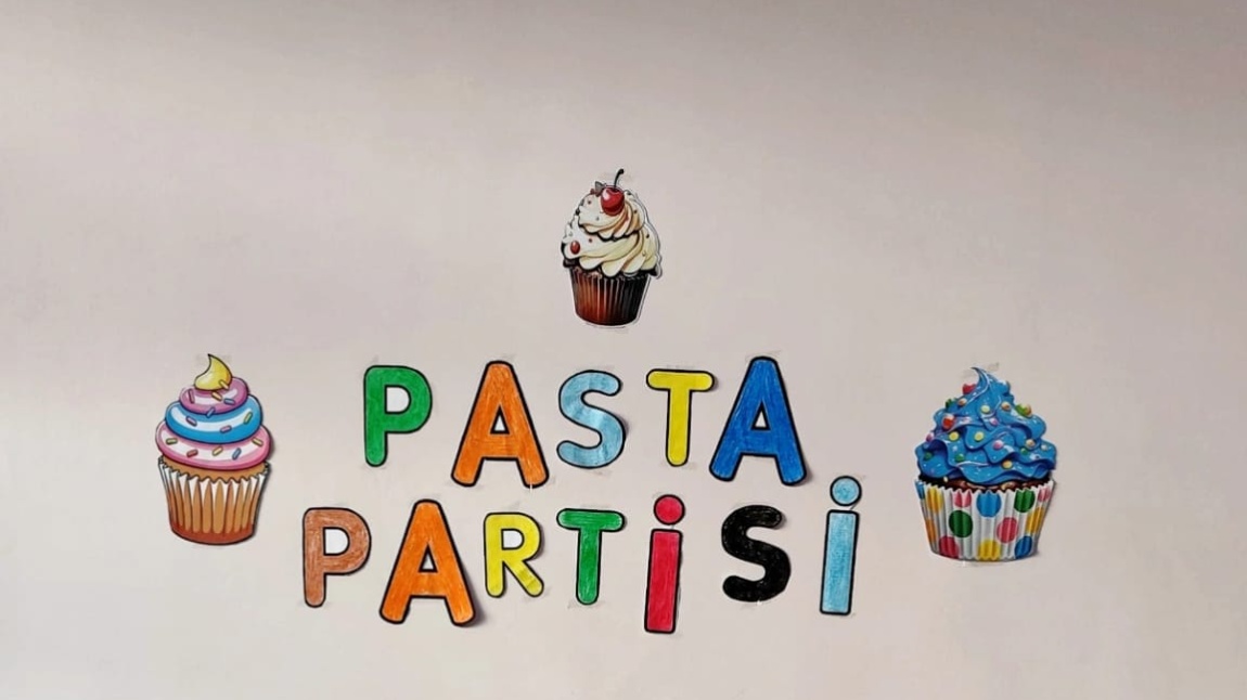 Özel Eğitim Sınıfımızda “Minik Şefler” Pastalarını Yaptı!